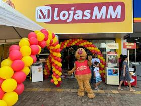 Foto 3 / Cafelândia ganha filial da Lojas MM 